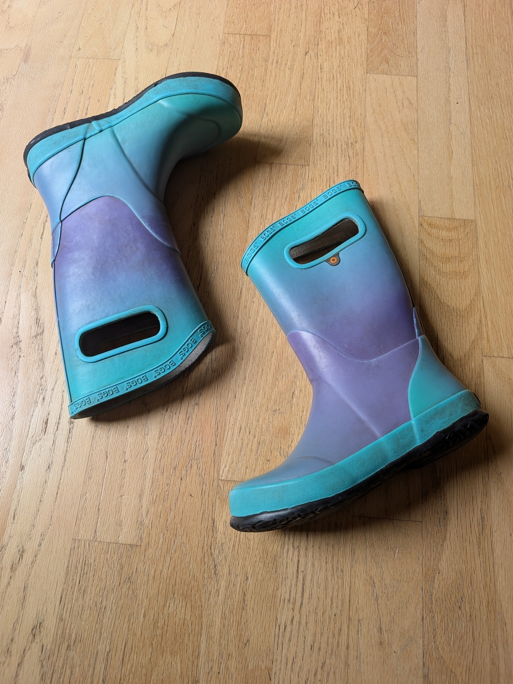 Bogs Kids' Teal and Purple Ombre Rain Boots with Carry Handles